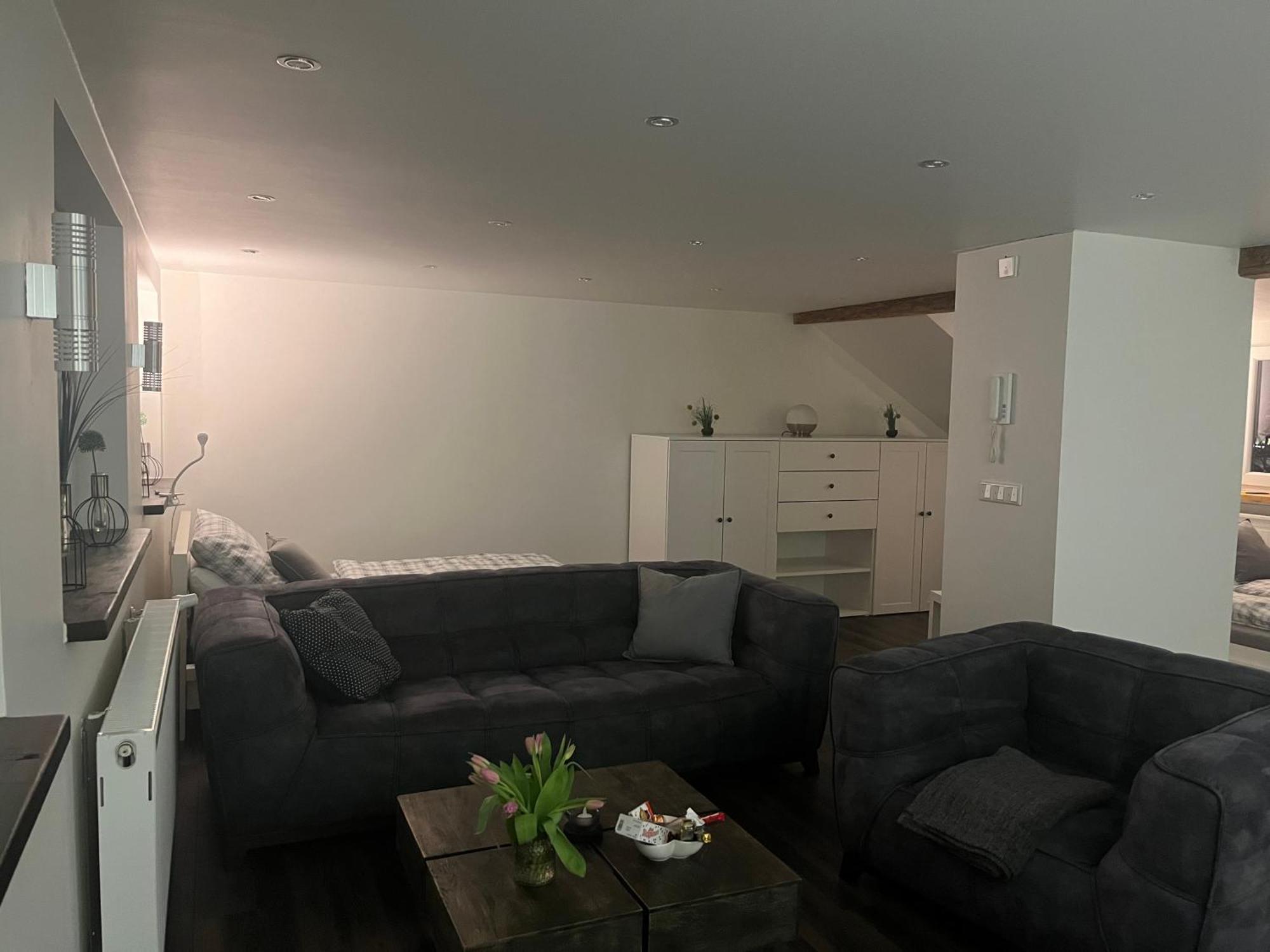 Tritt Ein Bring Glueck Herein - Exquisite 75 Qm - Messenaehe - Parkplatz - Flughafennaehe دوسلدورف المظهر الخارجي الصورة